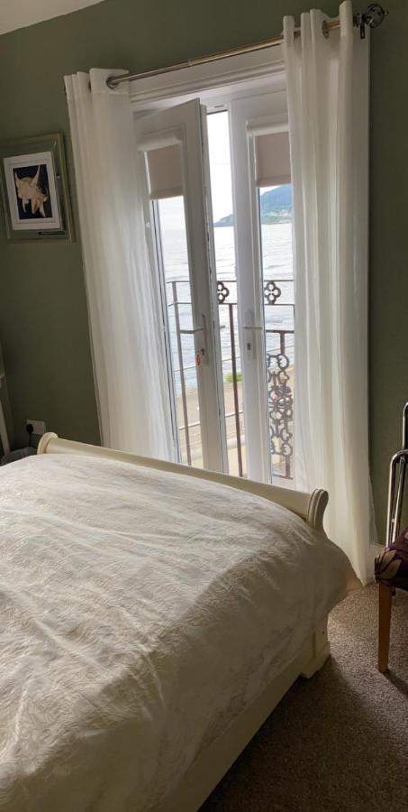 Conlyn House Bed & Breakfast Newcastle  Eksteriør bilde